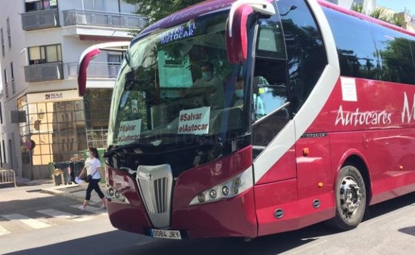 El sector del autobús exige ayudas para no desaparecer