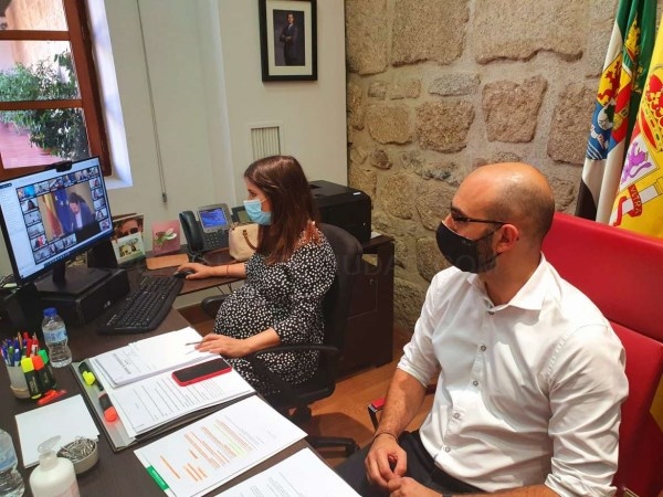 La Junta muestra su compromiso para la implementación de la Agenda 2030 a través de un proceso participativo “de la mano” de los alcaldes y alcaldesas