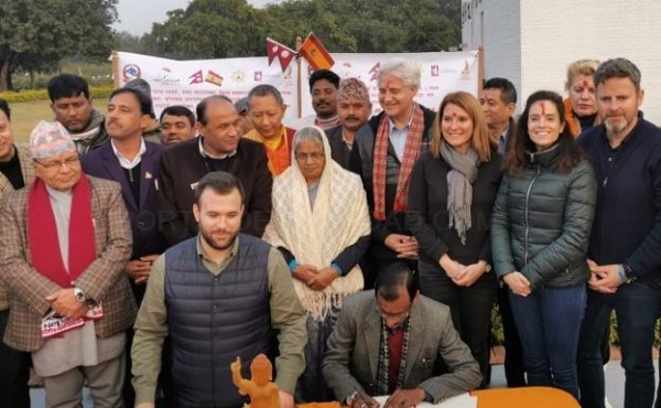 Cáceres aprueba el hermanamiento con Lumbini