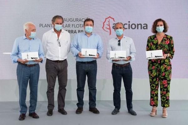 Fernández Vara destaca el potencial de Extremadura para la instalación de nuevas empresas