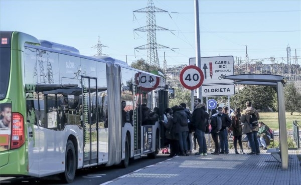 Alumnos de los pueblos alertan de que no podrán asistir a clase por la tarde