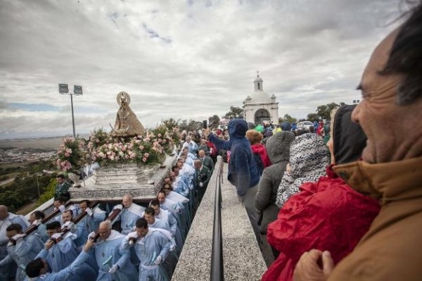 La cofradía se plantea bajar a la Virgen de la Montaña sin procesión el 20 de octubre