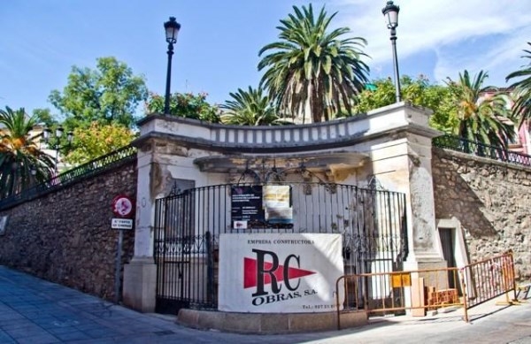 Cáceres refresca el casco histórico con diez fuentes