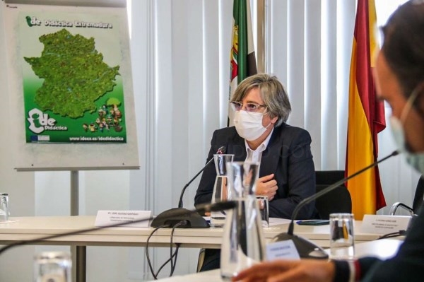 Constituida la Mesa para trabajar en el Plan de Vivienda, incluida en la Agenda de la Reactivación Social y Económica de Extremadura