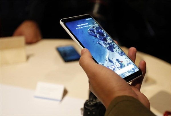 Toril y La Garganta subsanarán la falta de cobertura de telefonía móvil