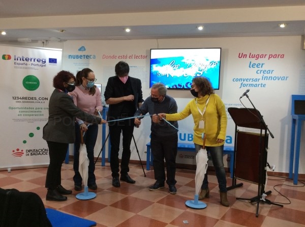 Inauguración del Espacio Nubeteca en la Biblioteca Municipal "Juan Pablo Forner" de Mérida