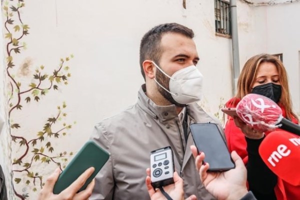 Salaya anuncia la implantación de un proyecto industrial