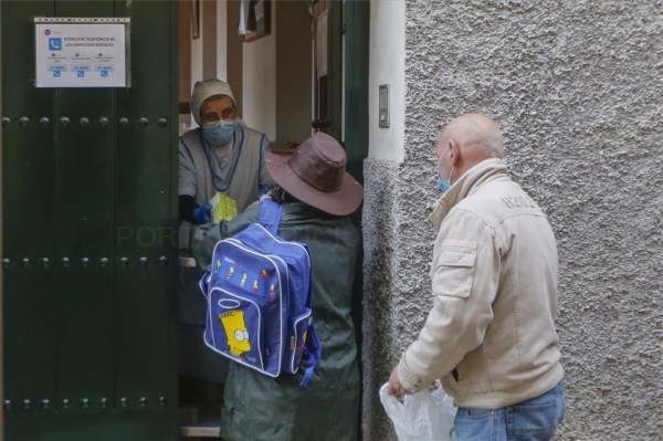 El ayuntamiento asume el comedor de las Hijas de la Caridad tras su cierre por coronavirus