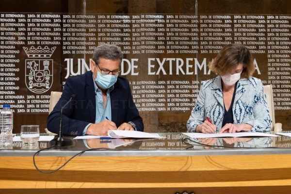 El programa Sámara Rural fomenta la creación de empresas por mujeres de zonas rurales