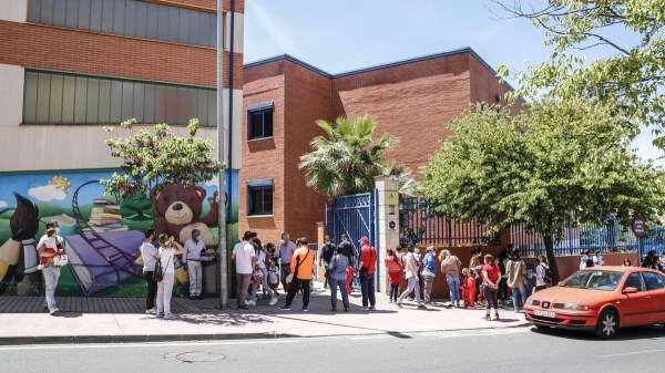 Confirmado el brote de 6 positivos y 42 contactos de alumnos del Licenciados que celebraban su graduación