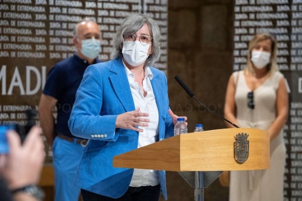 Leire Iglesias presenta el programa ‘Rehabita’ para la rehabilitación de vivienda destinada al alquiler