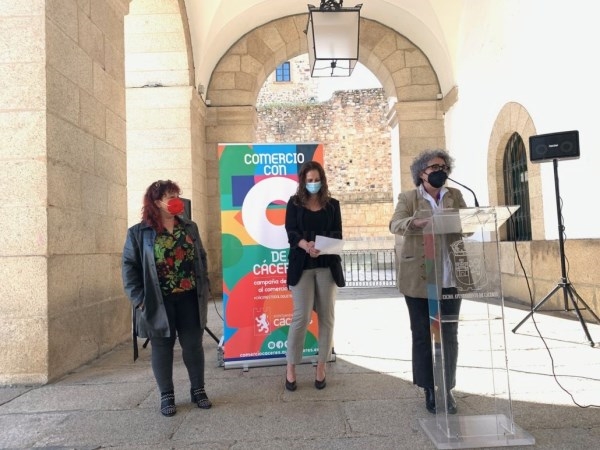 El Ayuntamiento de Cáceres, distinguido en los Premios Nacionales de Comercio Interior 2021