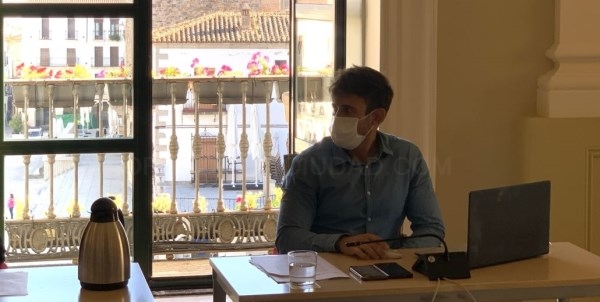 El Pleno del Ayuntamiento ratifica el compromiso con la igualdad, los derechos de las personas LGBTI y la erradicación de cualquier tipo de violencia