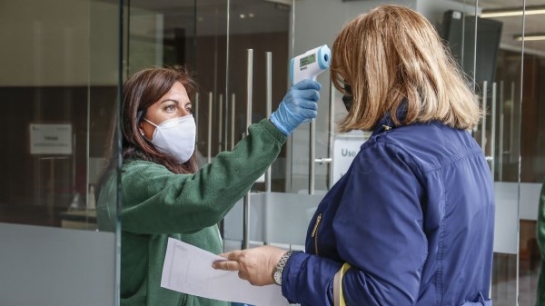 La incidencia se desploma en Cáceres con el 86% de la población vacunada