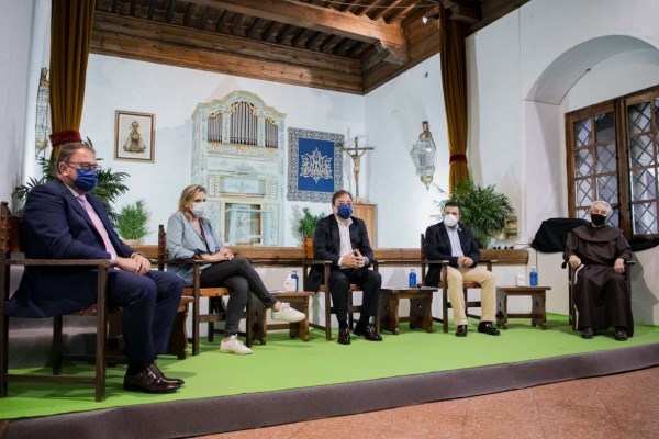 Fernández Vara reivindica la importancia del patrimonio extremeño en las I Jornadas Guadalupenses Patrimonio de la Humanidad