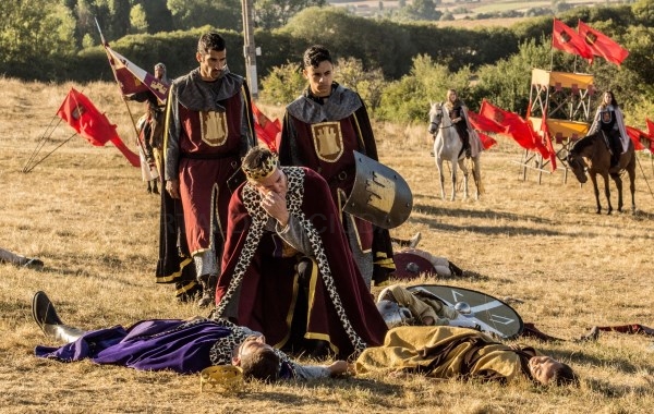 Las fiestas y recreaciones históricas revitalizan el turismo de interior