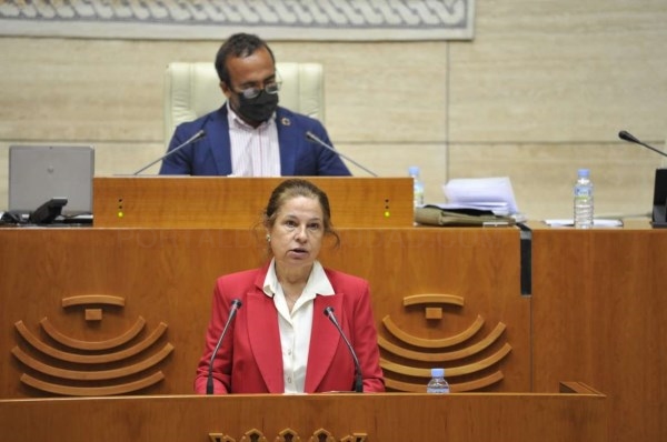 La Junta de Extremadura colabora con la Administración General del Estado para reconducir la situación financiera en Alburquerque