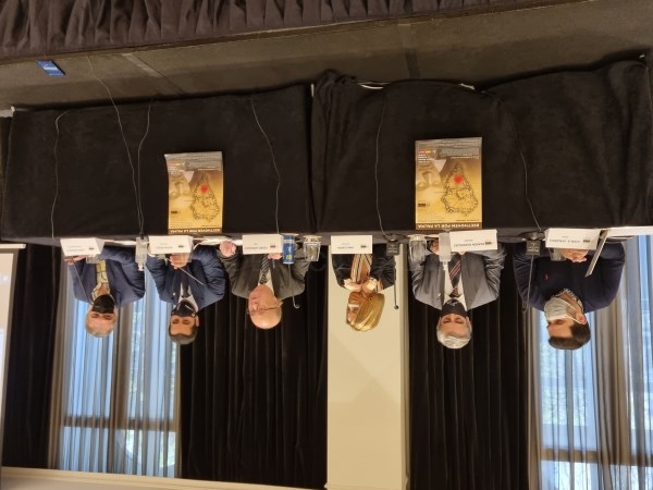 Políticos de La Palma reclaman que las ayudas oficiales no llegan y agradecen los gestos privados de solidaridad