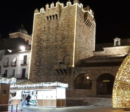 La Plaza Mayor lucirá una iluminación especial durante la Navidad para celebrar el 35 aniversario de la declaración como Ciudad Patrimonio de la Huma