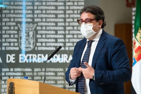 El Consejo de Gobierno apoya a las entidades locales en la gestión de residuos y aprueba nueva convocatoria para suscribir seguros agrarios