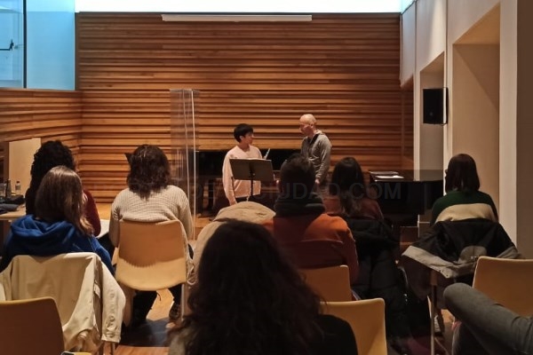 El Conservatorio Superior de Música Bonifacio Gil acoge clases magistrales de profesores y solistas de la Orquesta de Extremadura