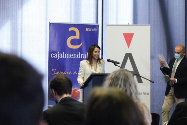Nuria Flores subraya la importancia de la cultura del vino en Extremadura
