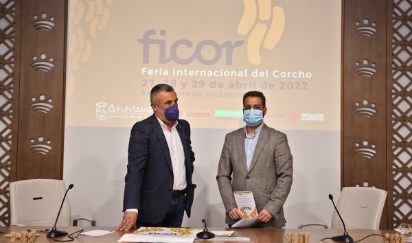 San Vicente de Alcántara retoma la Feria Internacional del Corcho