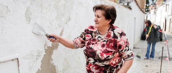 «Es una alegría ver pasar a la Virgen de nuevo por Caleros»