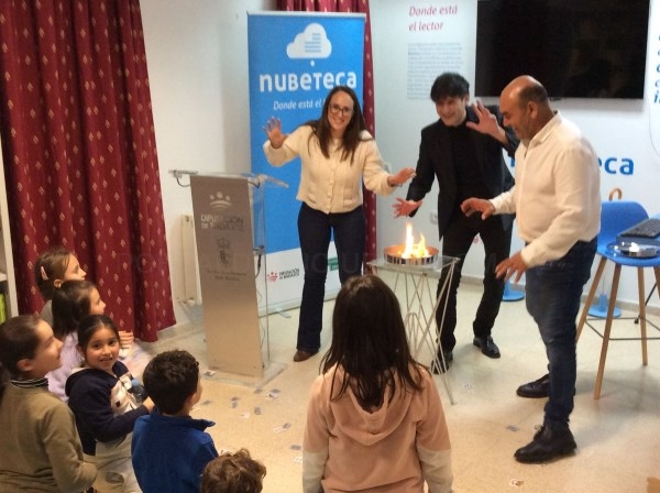 Inaugurado del Espacio Nubeteca 34 en la Biblioteca de Don Álvaro