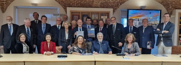 Plácido Domingo sigue apostando por una Academia y Teatro de Zarzuela