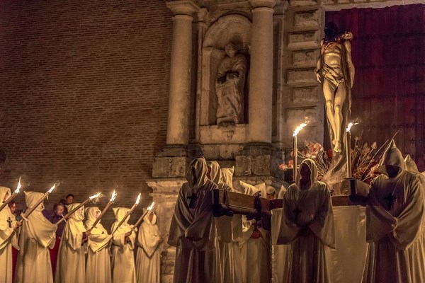 Solemnidad y devoción de Semana Santa en el grandioso escenario de Medina del Campo
