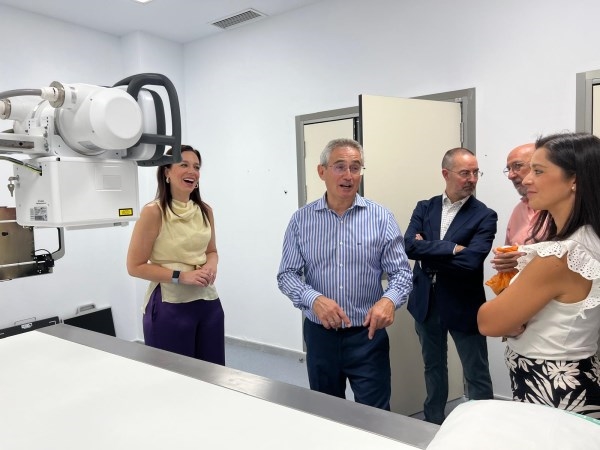 Sara Gª Espada inaugura el nuevo Centro de Salud de Logrosán, en el que se han invertido más de 3 millones de euros