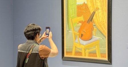 Los “gorditos” (y “gorditas”) del artista Fernando Botero triunfan en China