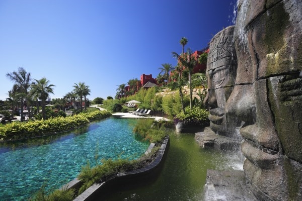 Asia Gardens Hotel & Thai Spa. El oasis de los sentidos que corona el Mediterráneo