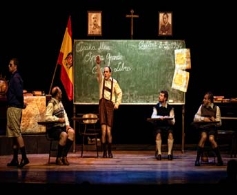 JM GESTIÓN TEATRAL, presenta: El Florit Pensil