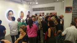 El Centre Cultural Enric Valor de Benifaió acull fins el 25 d’octubre l’obra “Desnudos cotidianos” de l’artista Nayra López Martos
