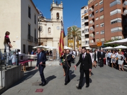 Benifaió rinde homenaje a la ‘senyera’ en la festividad del ‘9 d’octubre’