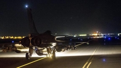 Aviones franceses bombardean la ciudad siria de Raqa, bastión del Estado Islámico