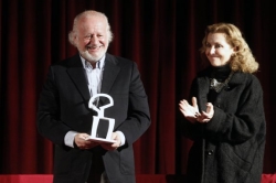 Los premios de la escena valenciana galardonan al actor Juan Echanove