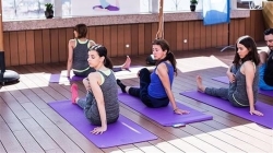 El yoga de la risa para estar más guapa
