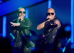 Elvis Crespo y Wisin actuarán en Valencia en un festival de música latina
