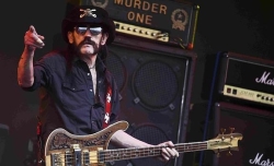 Muere Lemmy Kilmister, líder de Motörhead