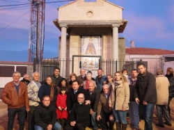 Turís inaugura un monumento a su patrona en el Pi Gros-Turrulló