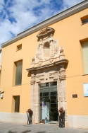El Ayuntamiento de Carlet rehabilita la segunda planta de la Casa de la Cultura para convertirla en lugar del ensayos de los grupos de danza locales.