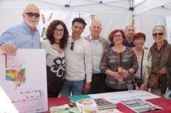 Carlet celebra la seua primera Fira del Llibre