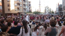 Benifaió celebró con una alta participación la tradicional Procesión del Corpus Christi