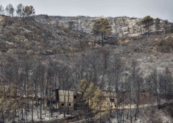 Un menor intenta causar otro incendio forestal en Carcaixent