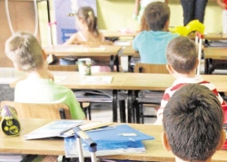 El curso empieza con amenaza de calor en las aulas y sin la gratuidad completa de los libros