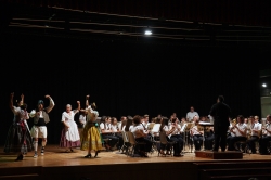 La banda de la SAM Benifaió ofreció un Concierto de música valenciana