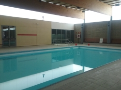 Benifaió adjudica la gestión de la piscina cubierta